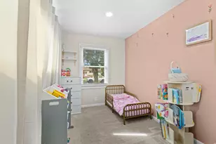 4908 W Lynndale Ave, Milwaukee, WI 53220 - Photo 7
