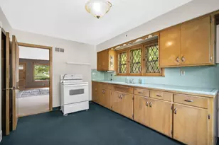 3300 S 14th St, Milwaukee, WI 53215 - Photo 5