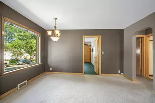 3300 S 14th St, Milwaukee, WI 53215 - Photo 9