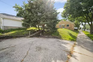 3300 S 14th St, Milwaukee, WI 53215 - Photo 3