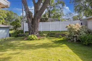 N86W14553 Macarthur Dr, Menomonee Falls, WI 53051 - Photo 29
