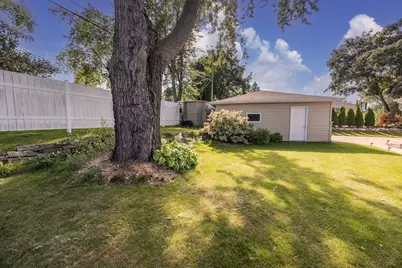 N86W14553  Macarthur Dr, Menomonee Falls, WI 53051 - Photo 31