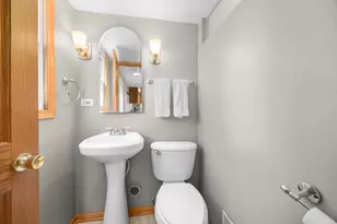 N86W14553 Macarthur Dr, Menomonee Falls, WI 53051 - Photo 19