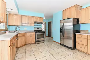 5412 S 14th St, Milwaukee, WI 53221 - Photo 11