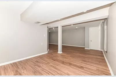 5412 S 14th St, Milwaukee, WI 53221 - Photo 27