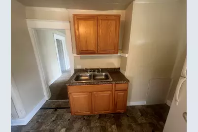 2555A N 16th St, Milwaukee, AZ 53206 - Photo 7