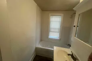 2555A N 16th St, Milwaukee, AZ 53206 - Photo 23