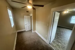 2555A N 16th St, Milwaukee, AZ 53206 - Photo 19