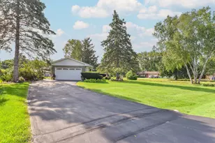 N56W15810 Bette Dr, Menomonee Falls, WI 53051 - Photo 23