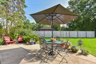 N56W15810  Bette Dr, Menomonee Falls, WI 53051 - Photo 25
