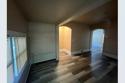 2555 N 16th St, Milwaukee, AZ 53206 - Photo 11