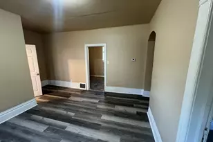 2555 N 16th St, Milwaukee, AZ 53206 - Photo 15