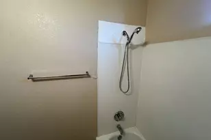 2555 N 16th St, Milwaukee, AZ 53206 - Photo 25