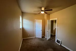 2555 N 16th St, Milwaukee, AZ 53206 - Photo 57
