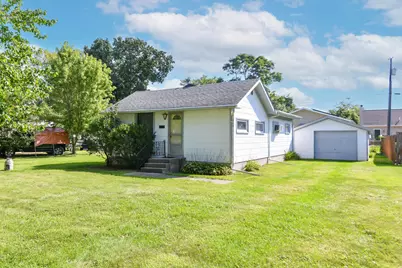 2812  Darlington St, Delavan, WI 53115 - Photo 1