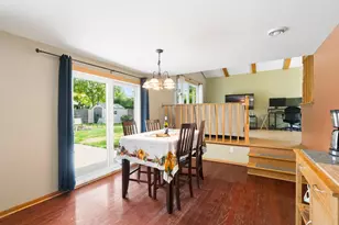 2100 S Woodshire Dr, New Berlin, WI 53151 - Photo 7