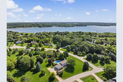 W328N3834  Range Woods Dr, Nashotah, WI 53058 - Photo 3