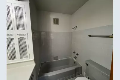 8305 W Morgan Ave, Milwaukee, WI 53220 - Photo 5