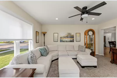 356  Hamilton St, West Salem, WI 54669 - Photo 17