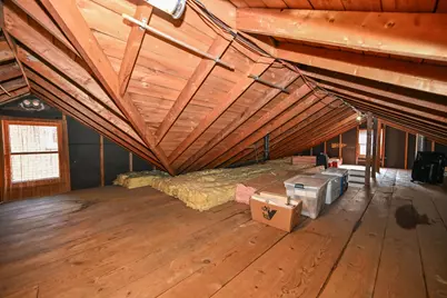 2202  Lefeber Ave, Wauwatosa, WI 53213 - Photo 19