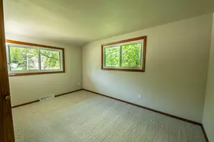 2421 Skyline Dr, West Bend, WI 53090 - Photo 25