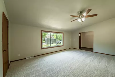 2421  Skyline Dr, West Bend, WI 53090 - Photo 13