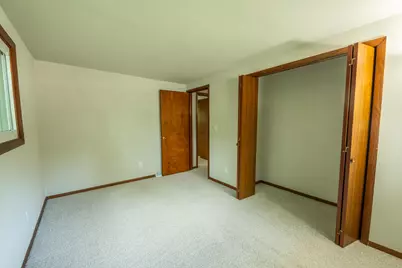 2421  Skyline Dr, West Bend, WI 53090 - Photo 25