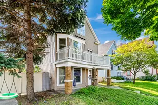 2834 S 9th Pl, Milwaukee, WI 53215 - Photo 3