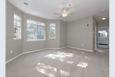 18235 W Wisconsin Ave, Brookfield, WI 53045 - Photo 23