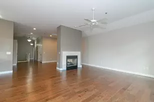 18235 W Wisconsin Ave, Brookfield, WI 53045 - Photo 11
