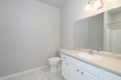 18235 W Wisconsin Ave, Brookfield, WI 53045 - Photo 29