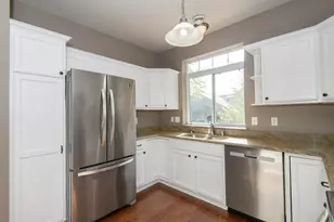 18235 W Wisconsin Ave, Brookfield, WI 53045 - Photo 17