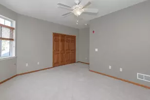 18235 W Wisconsin Ave, Brookfield, WI 53045 - Photo 35