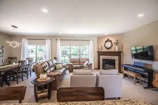 3028 Tanglewood Dr, Waukesha, WI 53189 - Photo 7