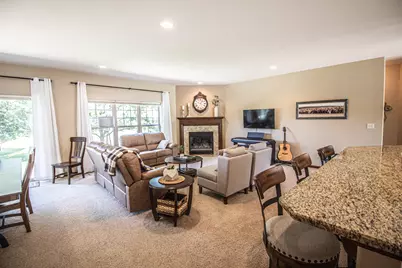 3028  Tanglewood Dr, Waukesha, WI 53189 - Photo 19