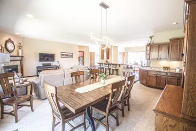 3028  Tanglewood Dr, Waukesha, WI 53189 - Photo 61