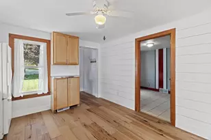 433 S 1st St, Cedar Grove, WI 53013 - Photo 11