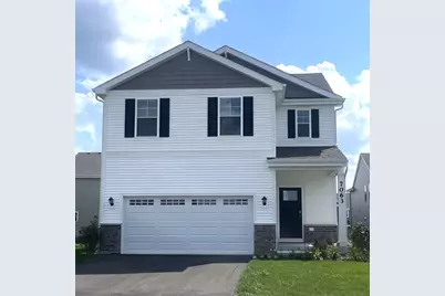 7063  Oakmont Rd, Racine, WI 53403 - Photo 1