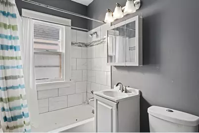 4656 N 40th St, Milwaukee, WI 53209 - Photo 11