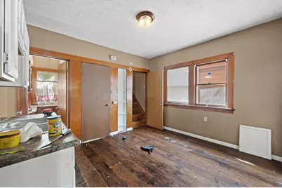 4656 N 40th St, Milwaukee, WI 53209 - Photo 9