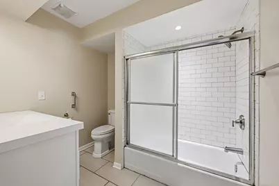 611 W Mequon Rd, Mequon, WI 53092 - Photo 23