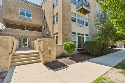 1550 N Warren Ave #113, Milwaukee, WI 53202 - Photo 1