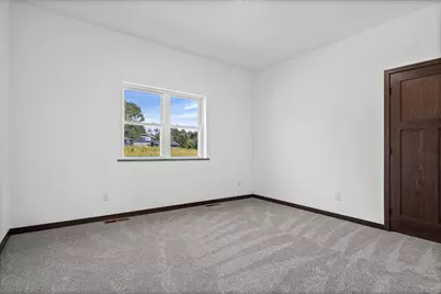 1222  Leo Dr, Holmen, WI 54636 - Photo 13