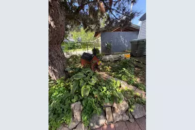 2812 S 34th St, Milwaukee, WI 53215 - Photo 7