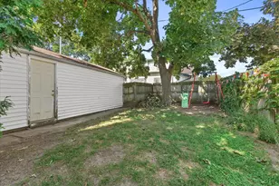 3153 S Pennsylvania Ave, Milwaukee, WI 53207 - Photo 27