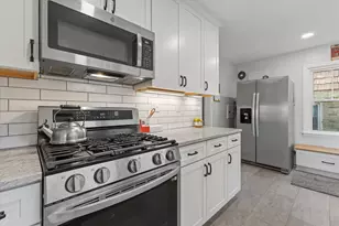 3153 S Pennsylvania Ave, Milwaukee, WI 53207 - Photo 9