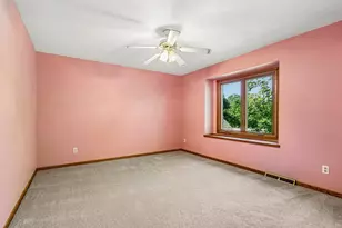 7586 Francis Ct, Franklin, WI 53132 - Photo 21