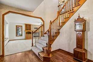 7586 Francis Ct, Franklin, WI 53132 - Photo 3