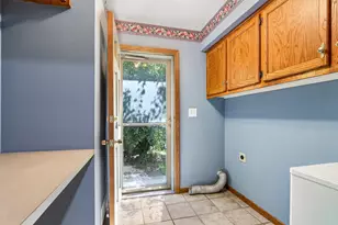 7586 Francis Ct, Franklin, WI 53132 - Photo 19