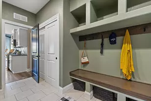 N54W23848 Fieldstone Pass Cir, Sussex, WI 53089 - Photo 11